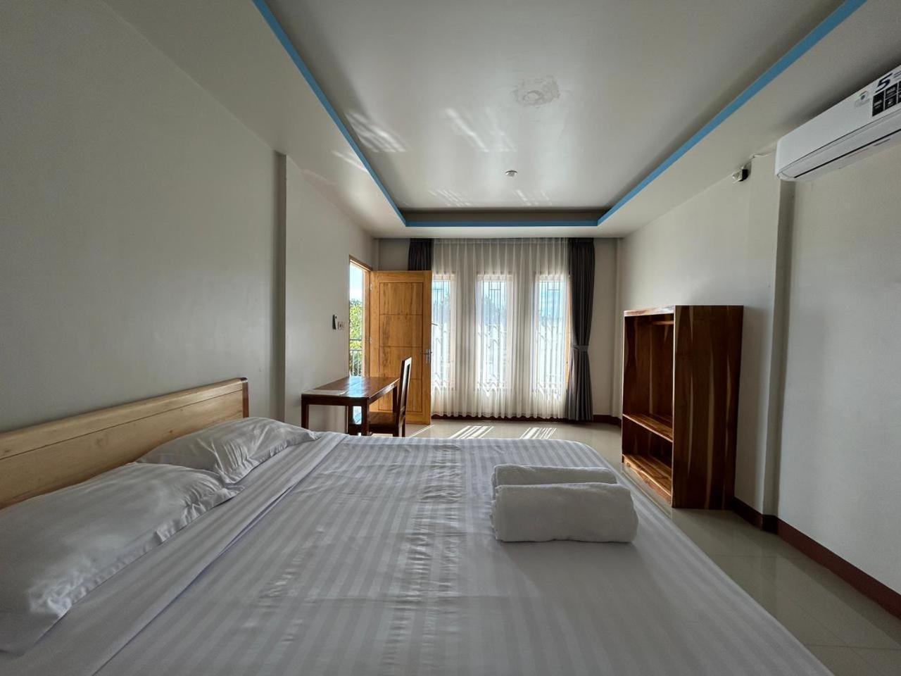Four-G Home Stay & Komodo Tour Labuan Bajo Εξωτερικό φωτογραφία